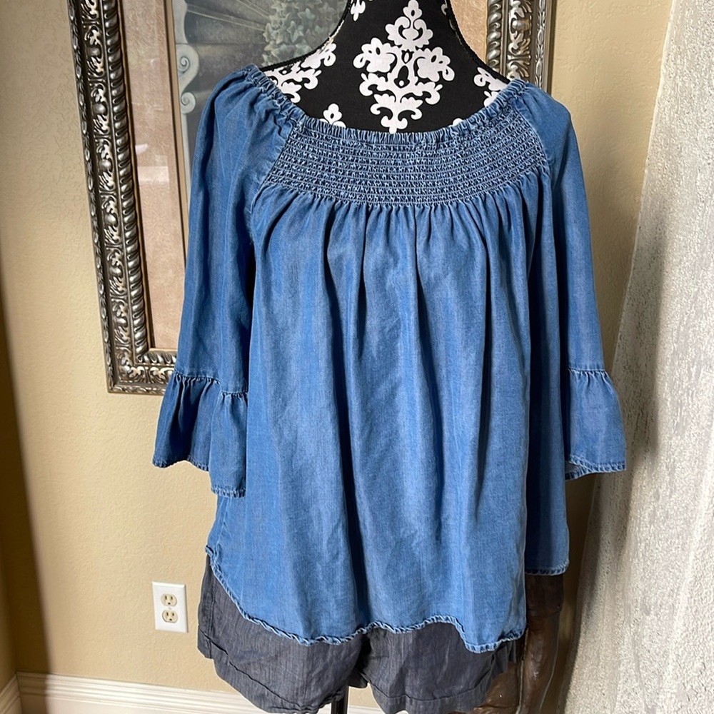Beach Lunch Lounge blue smocked collar blouse size Large